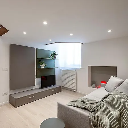 Stayeasy Pasteur23 - New Cozy Next To Metro דירה מילאנו